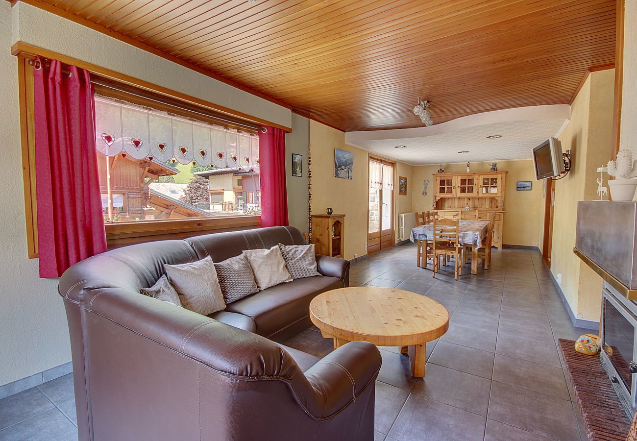 Apartment in Morzine - Outo