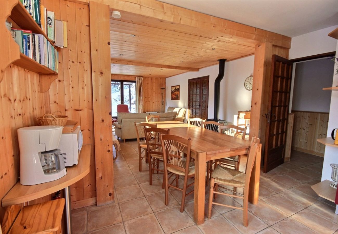 Chalet in Saint-Jean-d´Aulps - Mouillettes