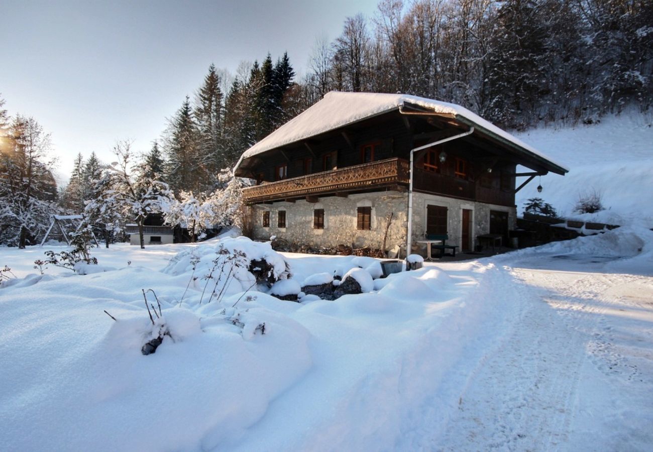 Chalet in Montriond - Chébourins