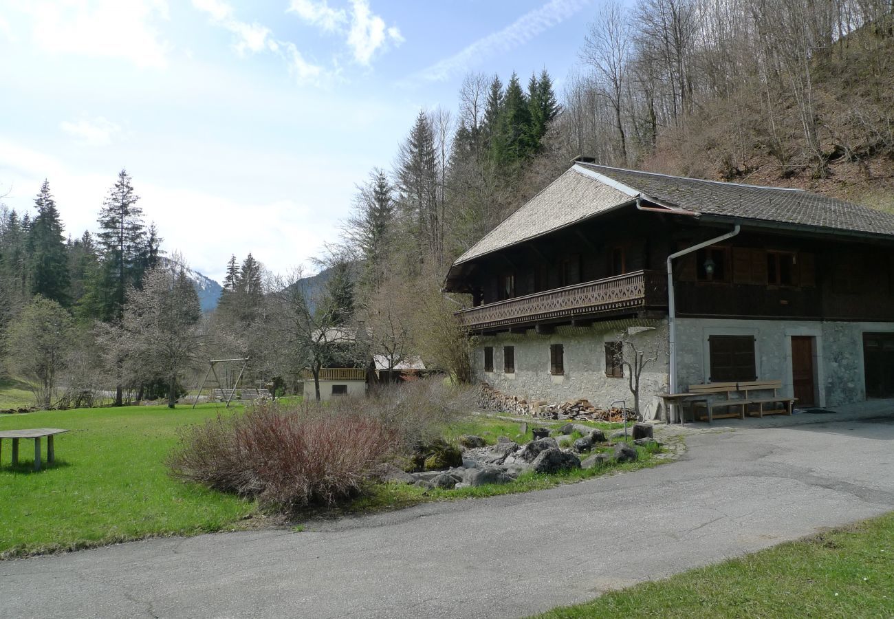 Chalet in Montriond - Chébourins