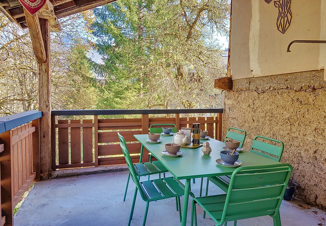 Chalet in Saint-Jean-d´Aulps - GREEN MARMOTTES CHALET