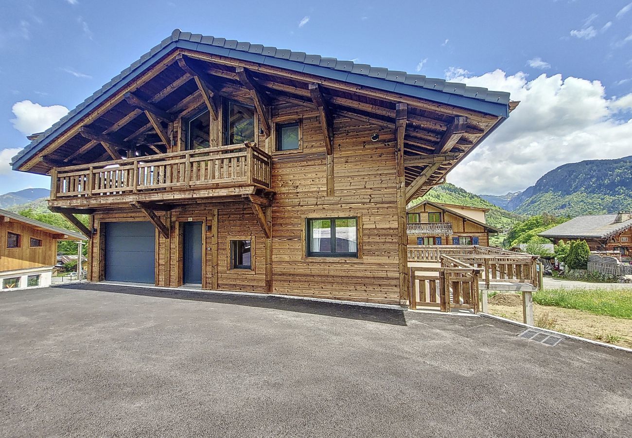 Chalet in Essert-Romand - Chalet SKADI