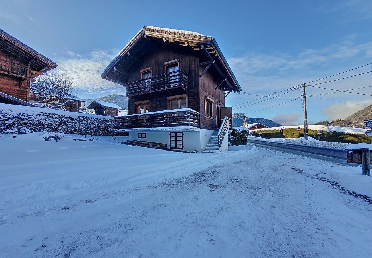 Chalet in Morzine - Chalet Alpa